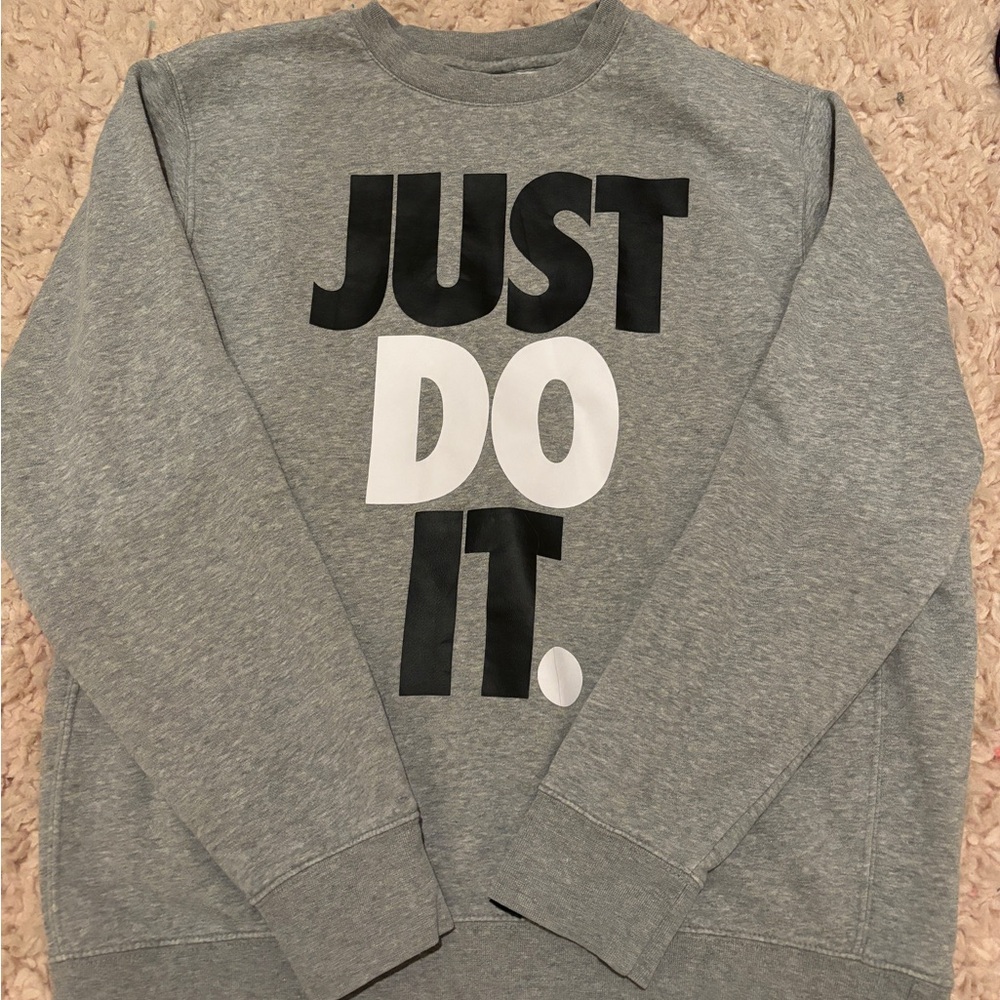 unisex nike crewneck